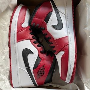 Air Jordan Mid Sz 11